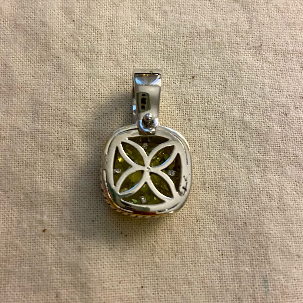 Statement Pendant - image 3